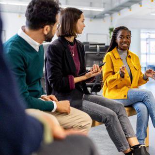 Imagem do grupo OPINIÕES 🧠